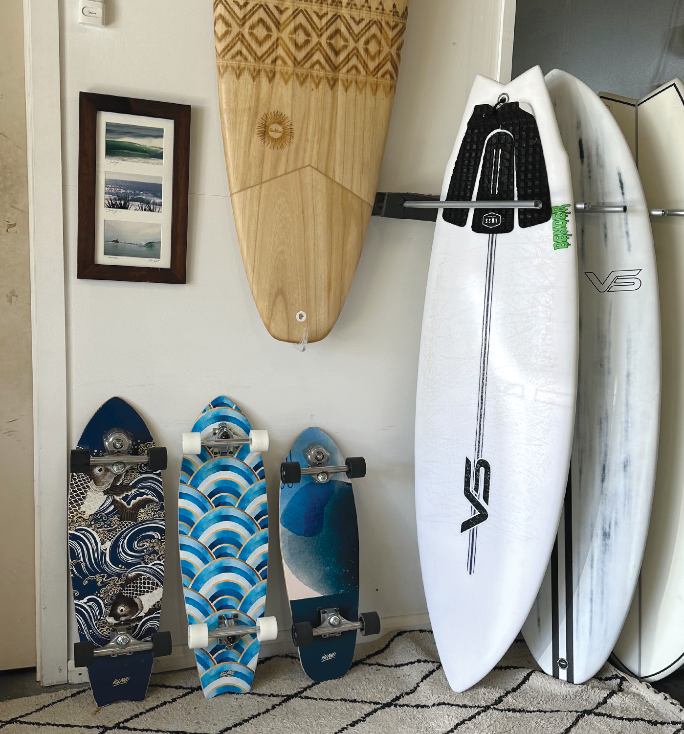 Clear Levitation Surfboard Wall Rack