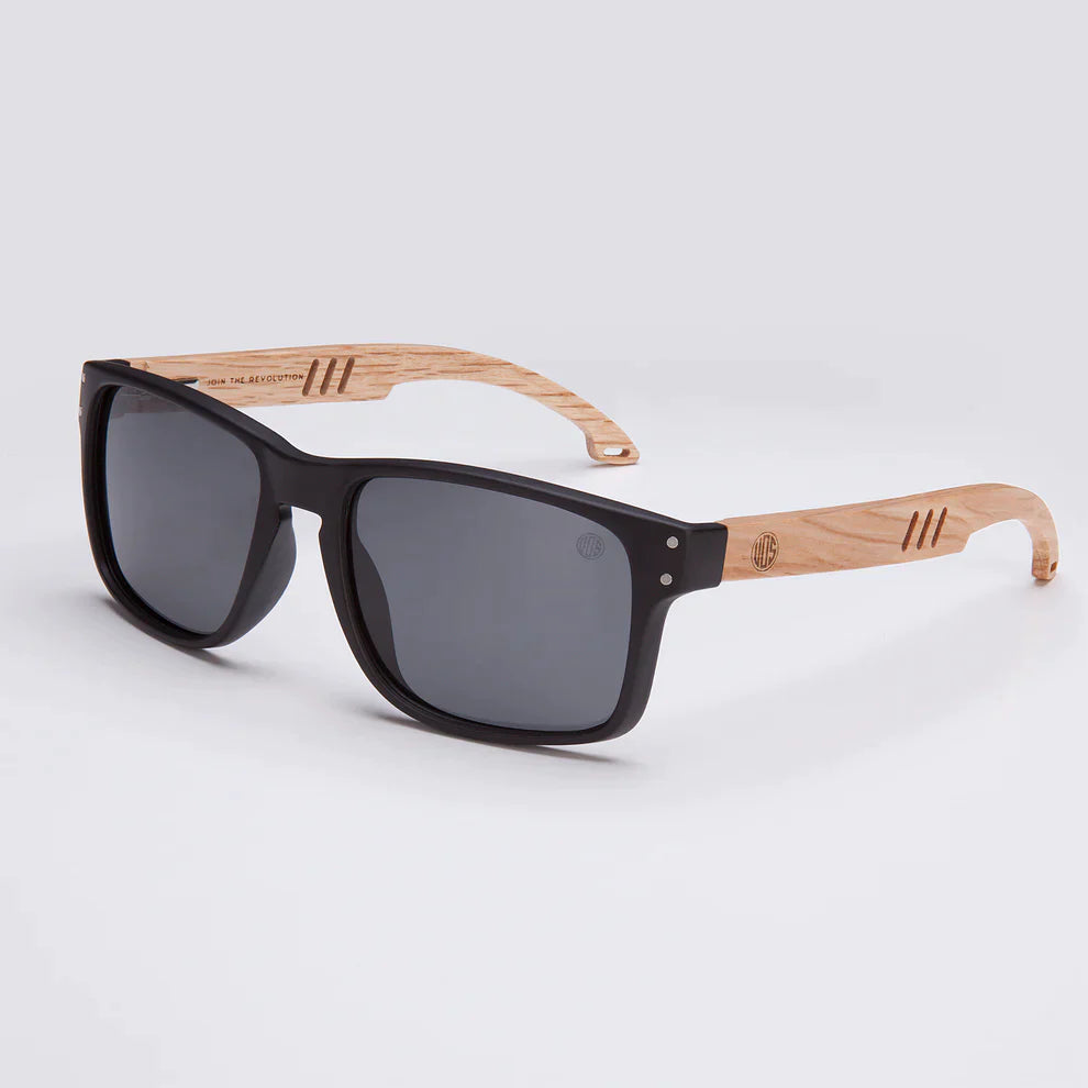 UOS Bells Sunglasses - Black